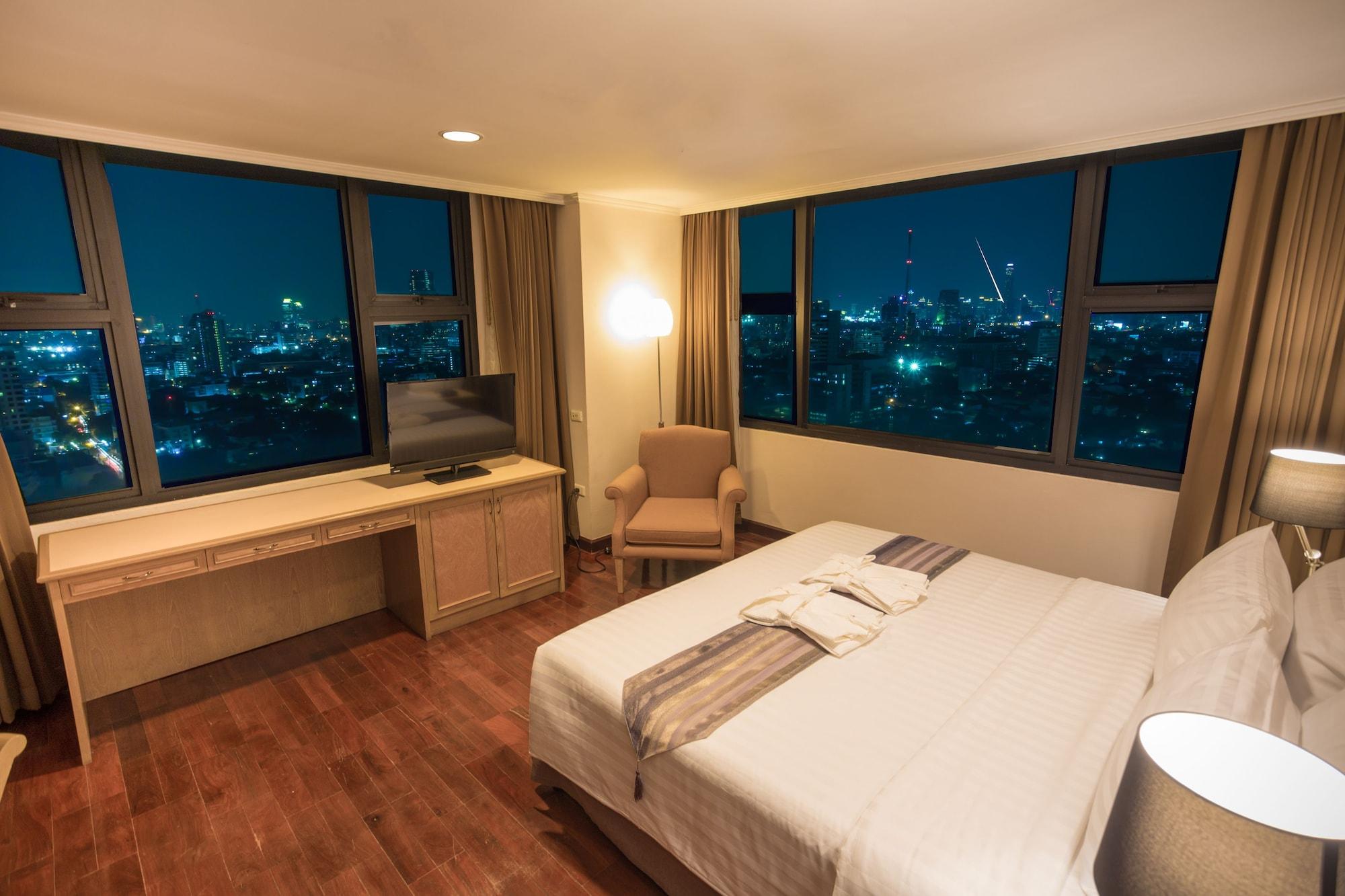 Grand Tower Inn Rama 6 Банкок Екстериор снимка